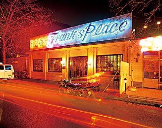 沙盒生存游戏《泰拉科技世界》EA版正式发售